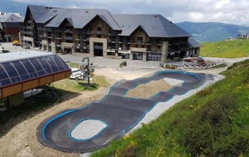 Le Cosy Pyrénées pied de pistes Sérias Germ Esterno foto
